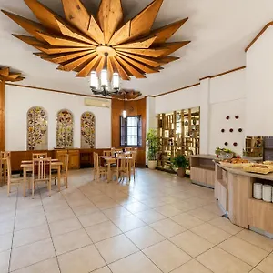 Trakia Plaza & Hotel