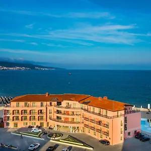 Dune - Free Access Hotel